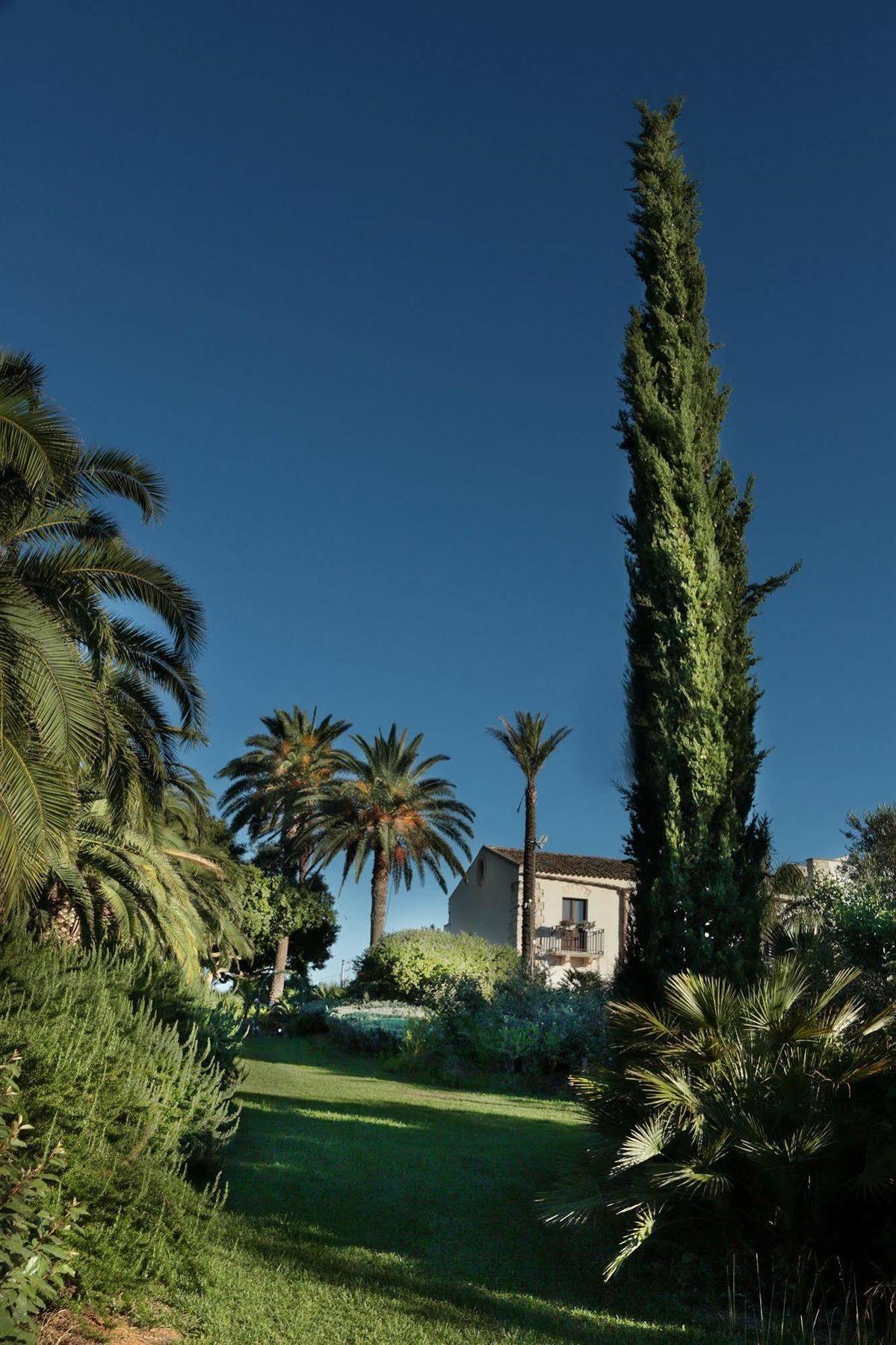 Il Baglio Della Luna Relais By Le Dhome Sicily 발레스트라테 외부 사진